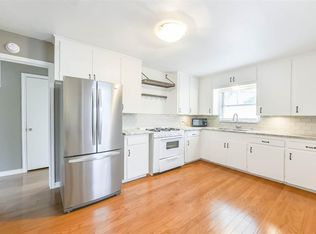 4615 Braeburn Dr, Bellaire, TX 77401