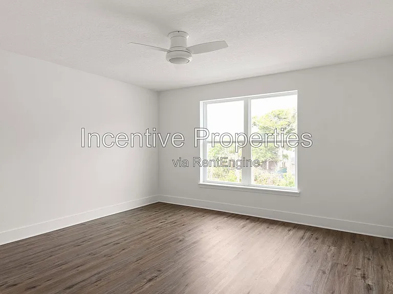 431 Braddock Ave — Photo 5