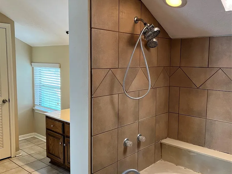 7041 Kingston Cove Ln #253 — Photo 13