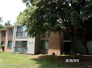 236 Medford Ct UNIT F, Manalapan, NJ
