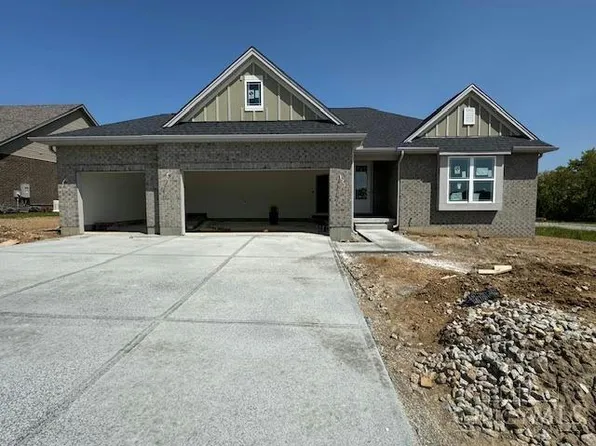 3701 Silax Dr, Hamilton, OH 45013