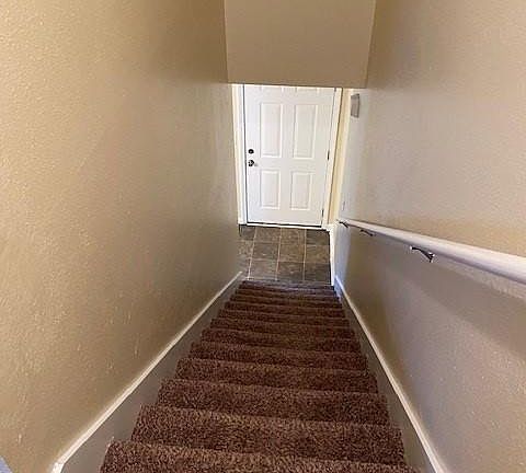 2nd image of 101 Thermal Ct APT D