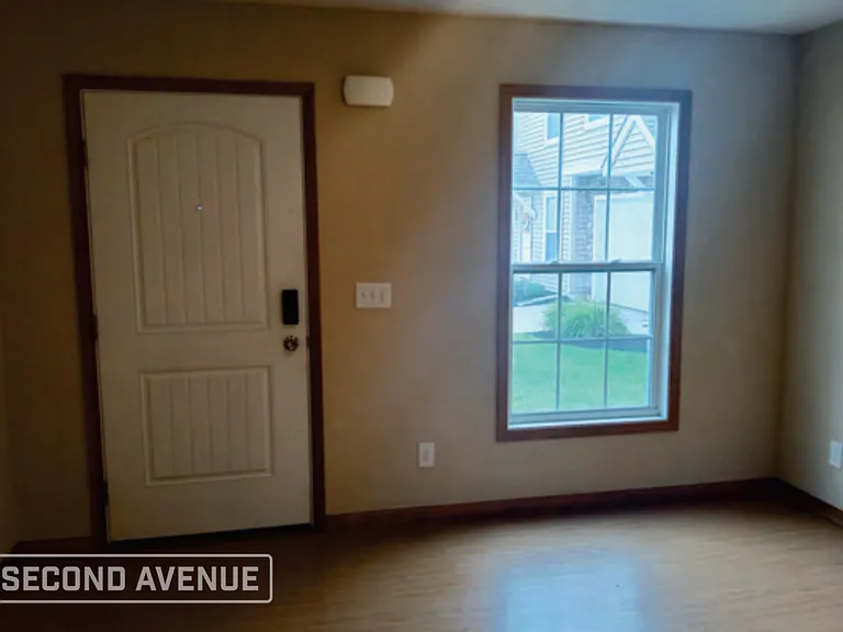 368 Station 44 Pl — Photo 3