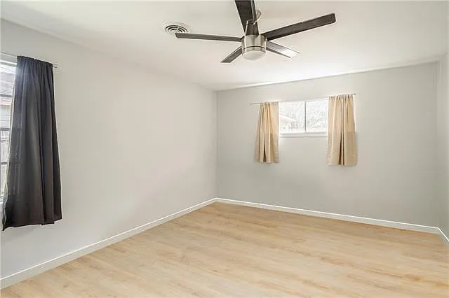 2708 Comet St — Photo 13