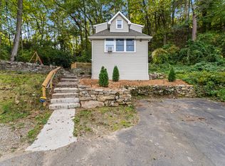 199 Riverside Road, Newtown, CT 06482