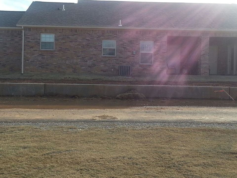 2nd image of 205 Kristi Way #201