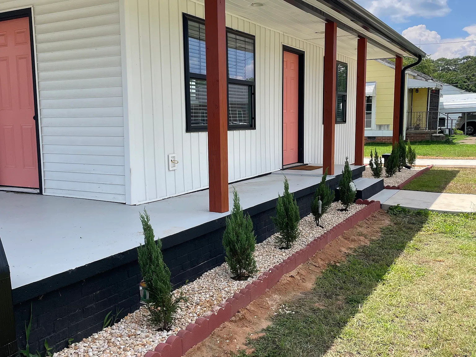 3 bed, 1080 sqft, $1,650 — Photo 3