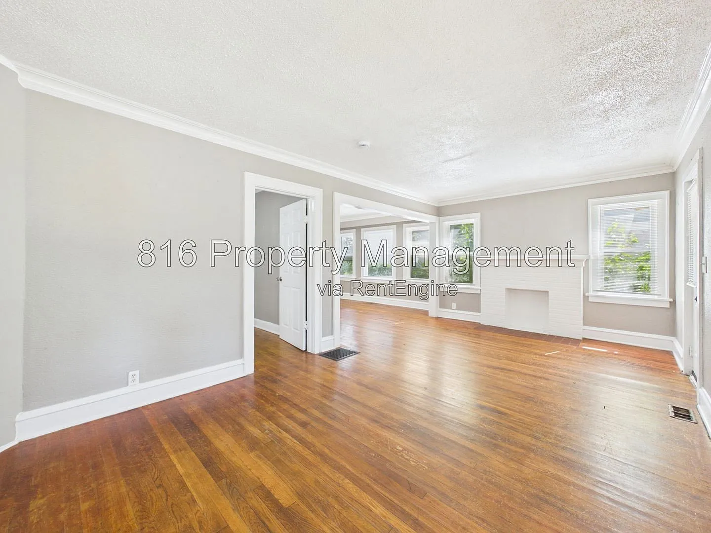 4 bed, 1.0 bath, 1144 sqft, $1,450 — Photo 4