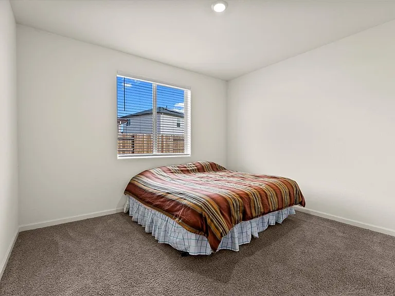 10400 Skynyrd Way — Photo 9
