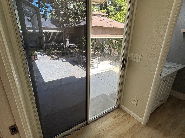 1348 Holt St — Photo 10