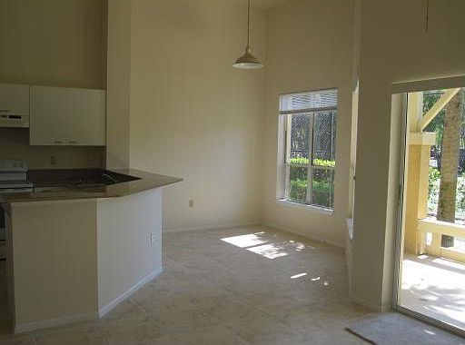 4th image of 4791 Via Palm Lck APT 1704