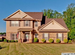 118 Kenton Ln, Madison, AL 35756
