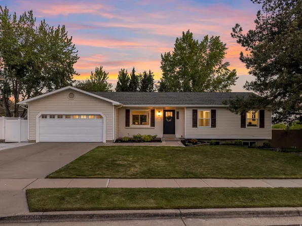 1230 E Crestridge Rd, Sandy, UT 84094