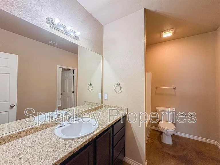 7108B Cameron Park Rd #R — Photo 7