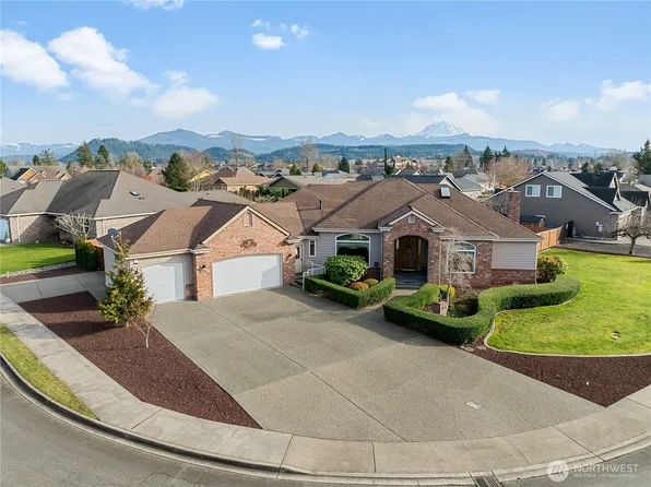 454 Mountain Circle, Buckley, WA 98321