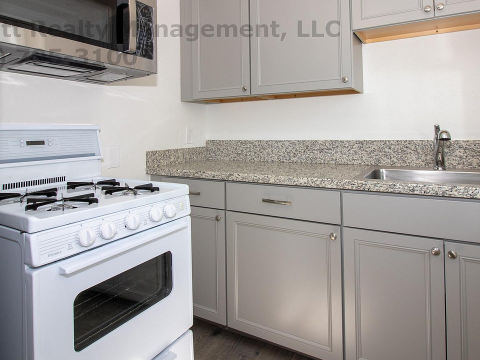 1st image of 3656 E Monte Vista Dr