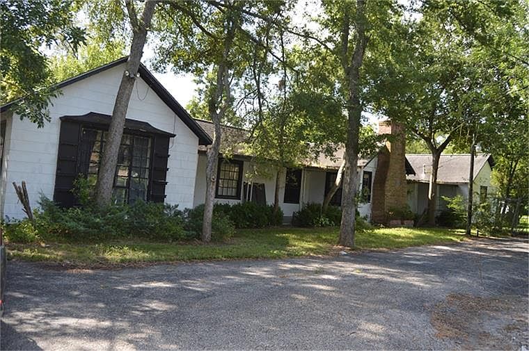 1st image of 234 Kilgore Ave