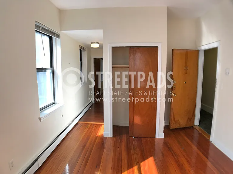 60 Brighton Ave #109 — Photo 14