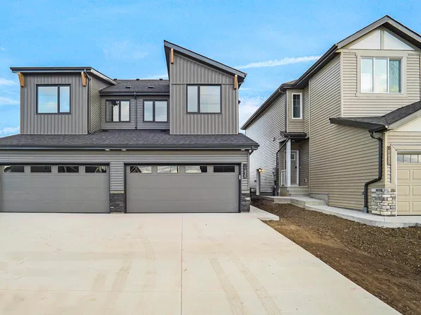 1435 9th St NW, Edmonton, AB T6T 2V3