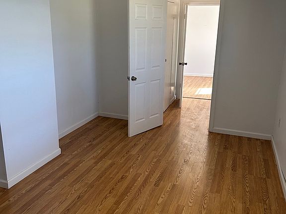 5th image of 410 Wright