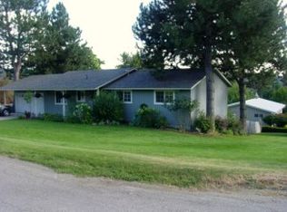 740 E 9th Ave, Colville, WA 99114