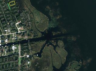 731 Lakemont Dr, Lake Placid, FL 33852