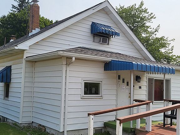 2nd image of 812 Marion Rd