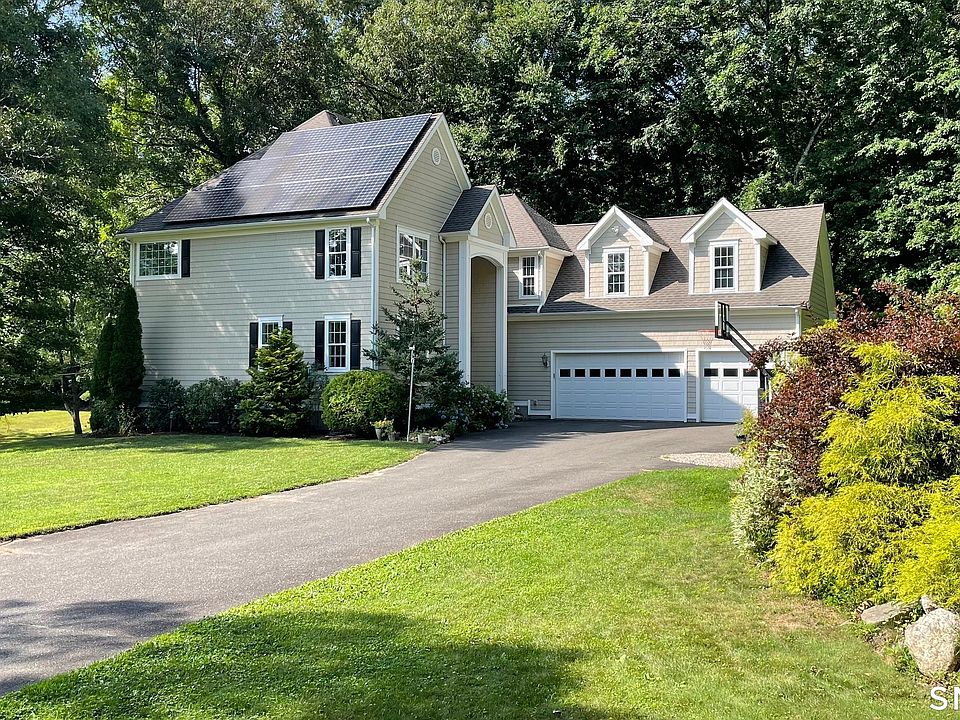 1st image of 25 Grant Dr