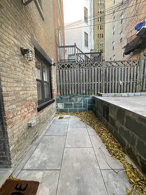 Rented by Compass | media 24