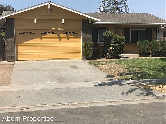 2nd image of 1675 Enesco Ave
