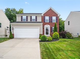 1547 Crescent Dr, Streetsboro, OH 44241