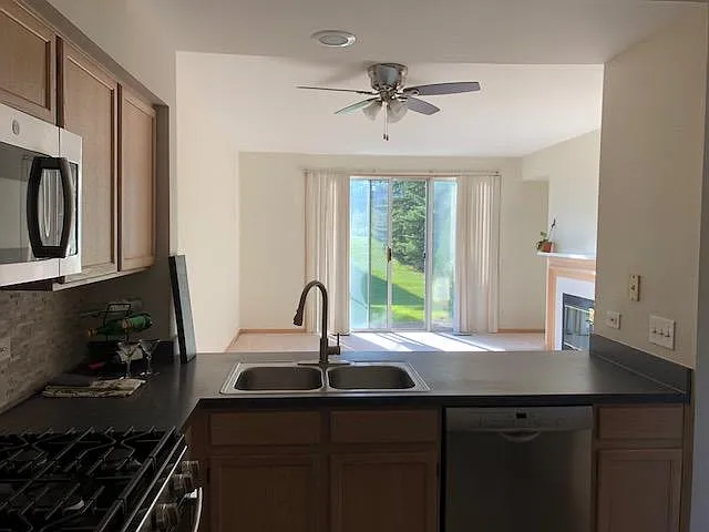 1270 S Candlestick Way — Photo 9