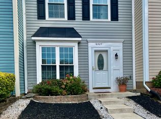 6527 Old Carriage Ln, Alexandria, VA 22315