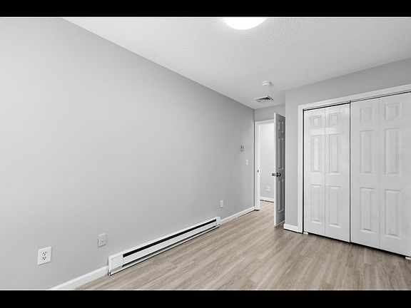 3rd image of 104-106 Quincy St #104