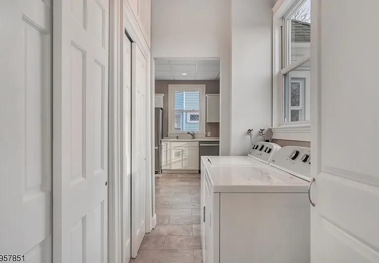 25 Olyphant Dr #1 — Photo 6
