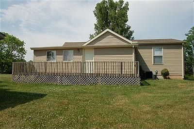 2nd image of 101 Hughes Ave