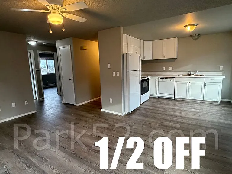 3301 S Asotin St #B — Photo 2