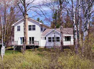 129 Lake Breeze Ln, Negaunee, MI 49866