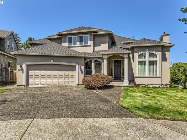 3867 NW Loriann Dr, Portland, OR 97229