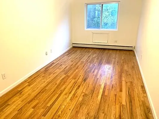 Rented by Brooklyn Group | media 11