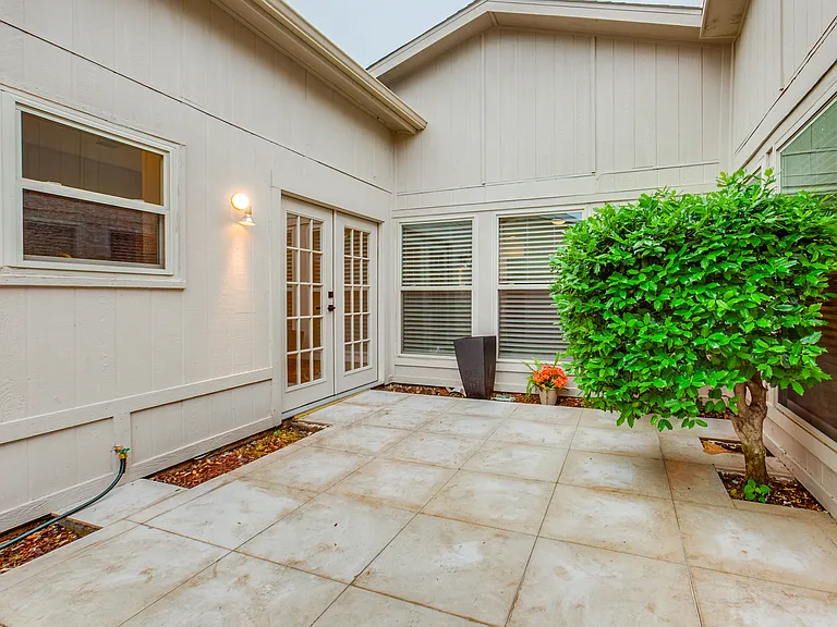 5014 Roundtable Ln — Photo 18