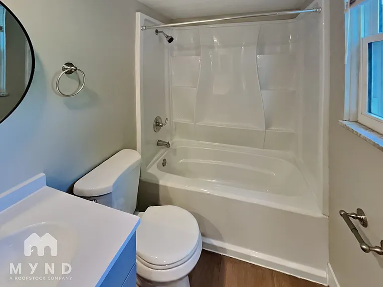 5621 Oakmont Dr — Photo 16