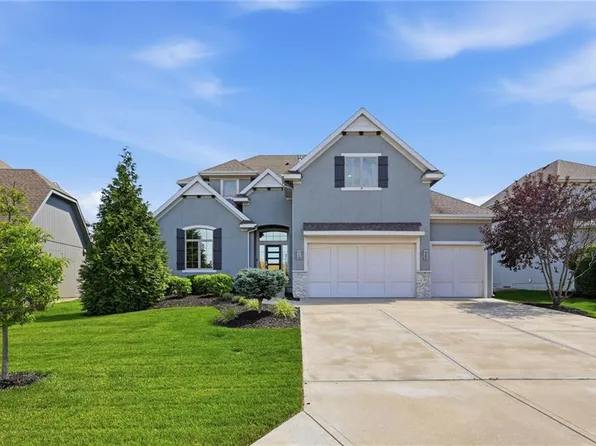 12211 W 183rd Ter, Overland Park, KS 66013