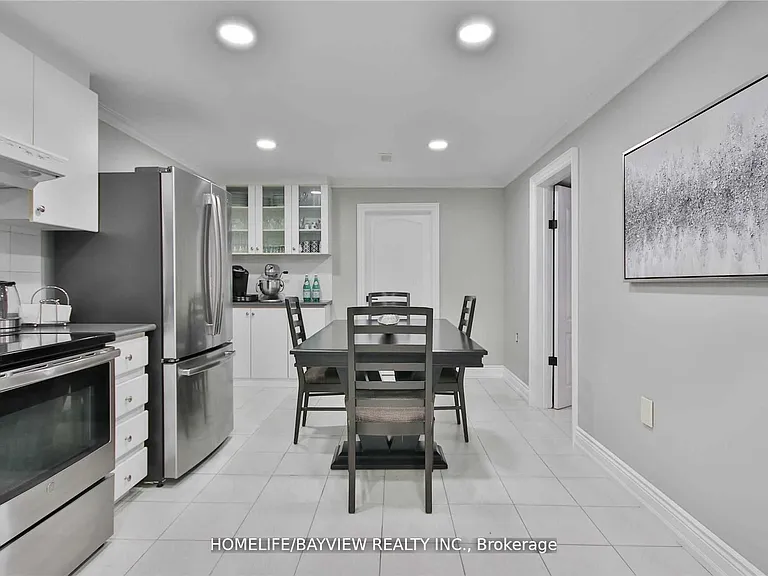 72 Keegan Cres — Photo 7