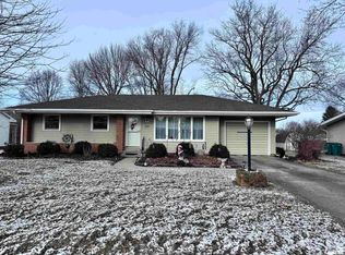 308 S Verzel Dr, Macomb, IL 61455