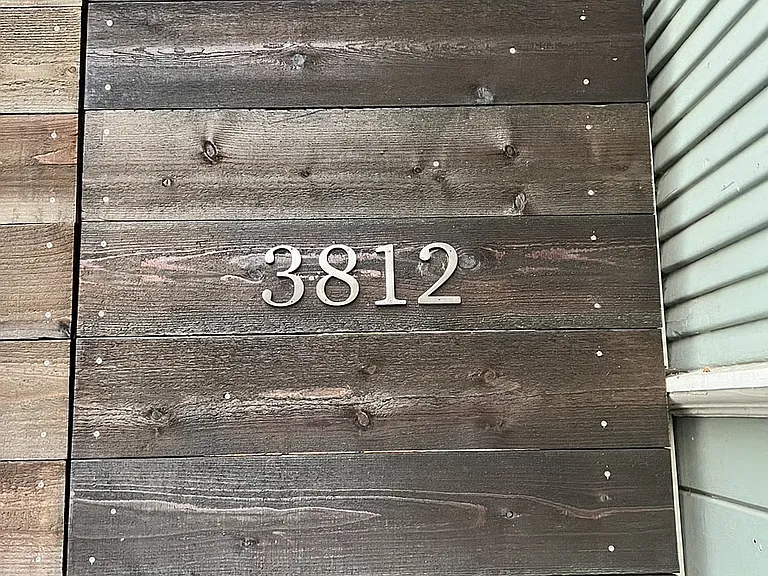3812 Midvale Ave — Photo 3