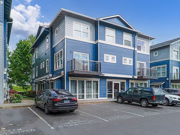 2nd image of 22808 SW Forest Creek Dr Unit 200