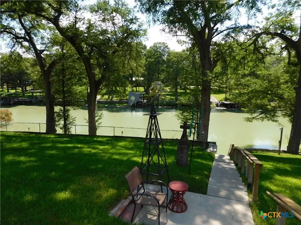 526 Cypress Rdg, McQueeney, TX 78123