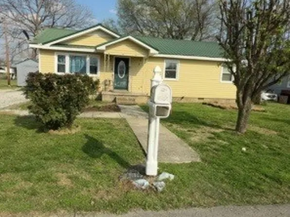 311 Madison St, Manchester, TN 37355