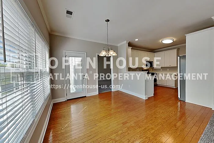 3761 Carmen Ct SW — Photo 7